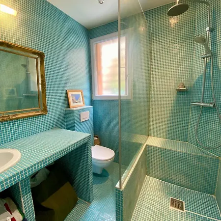 Apartment Cosy A Menilmontant
